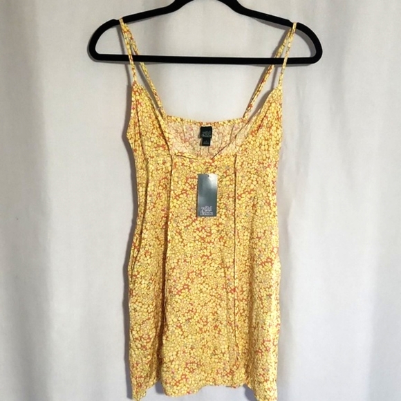 wild fable Dresses & Skirts - Wild Fable Vibrant Yellow Floral Sleeveless Dress Size Small NEW